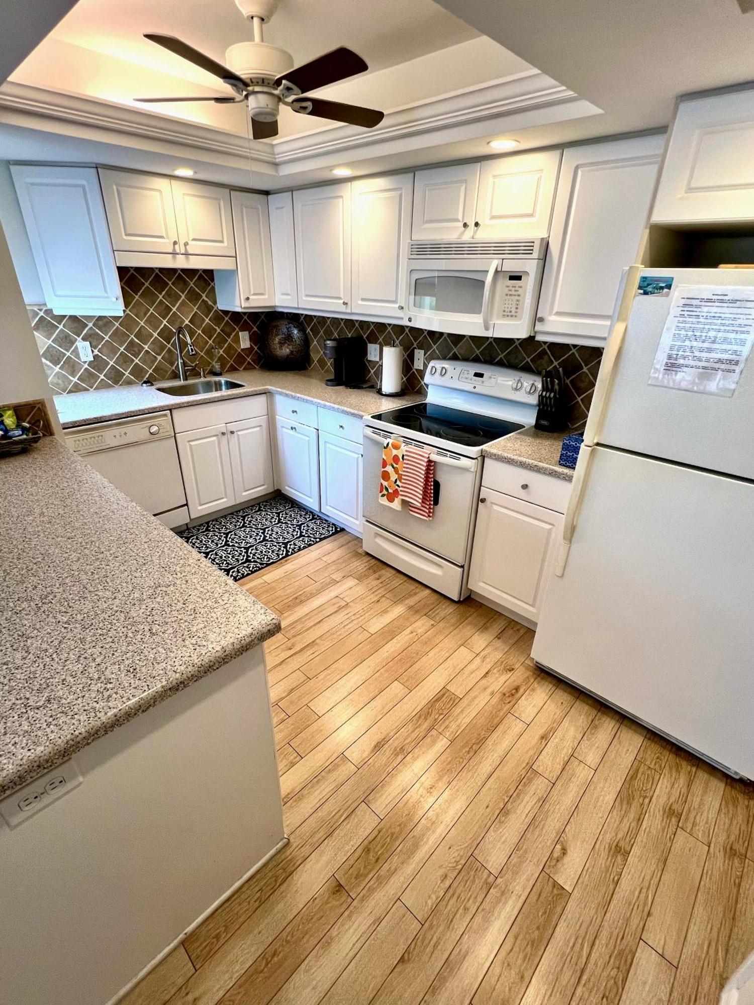 Luxury Waterfront Views - Heated Pool - 1400Sf Duplex - Minutes To The Beach Siesta Key Eksteriør billede